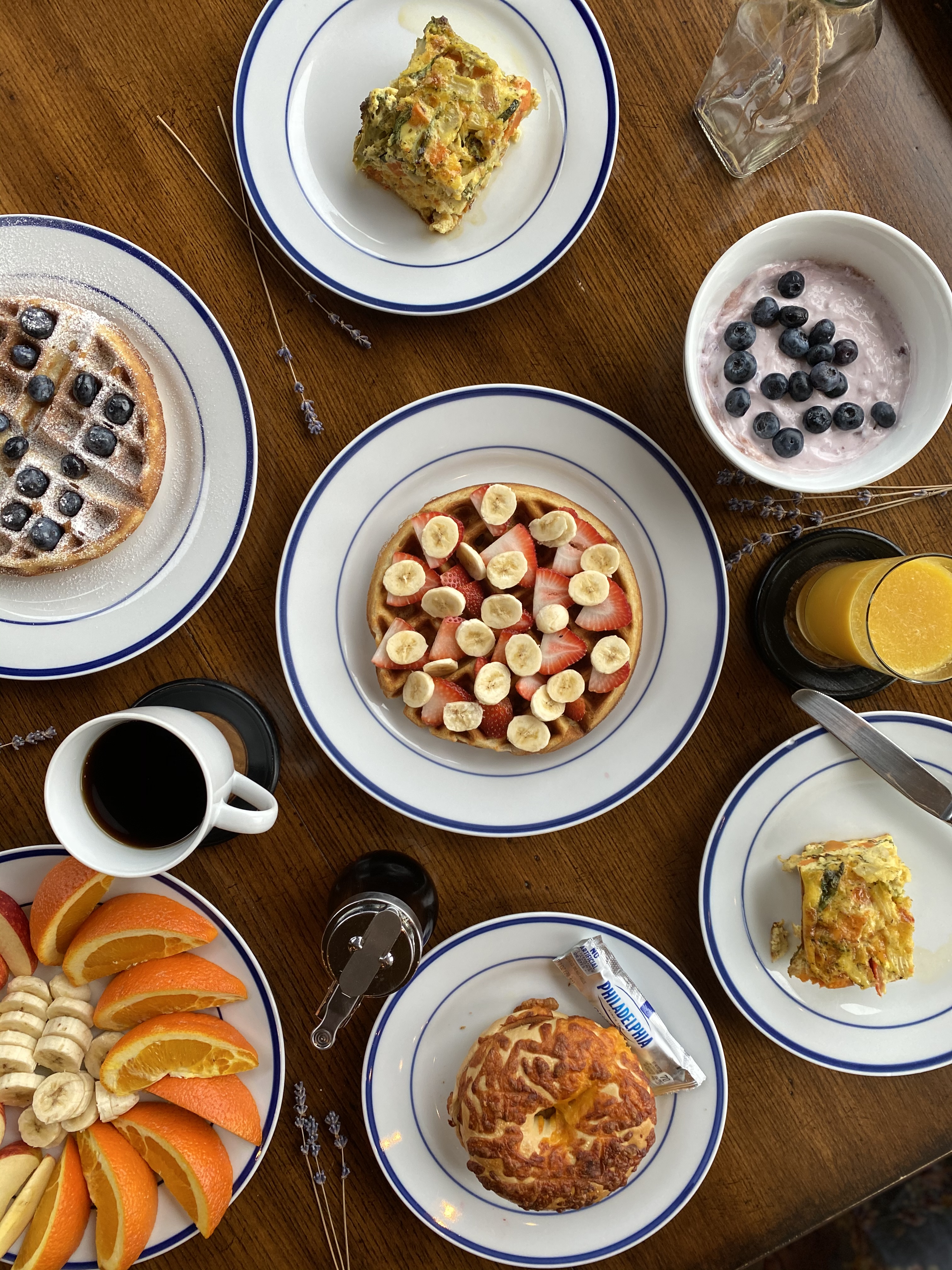 breakfast at duck inn lodge